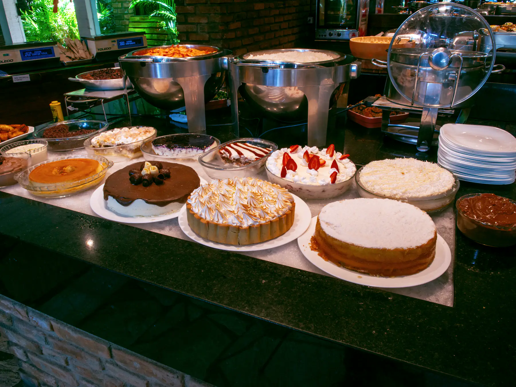 Buffet de Sobremesas no Buzin Gastronomia
